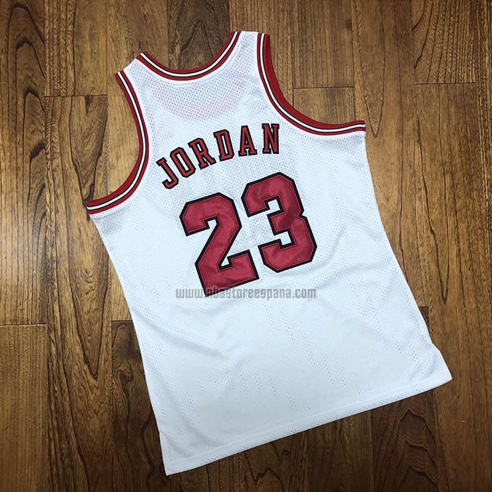 Camiseta Chicago Bulls Michael Jordan NO 23 Mitchell & Ness 1997 Blanco